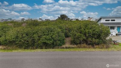 1161 Greenview Avenue SW, Ocean Shores, WA 98569 - Photo 1