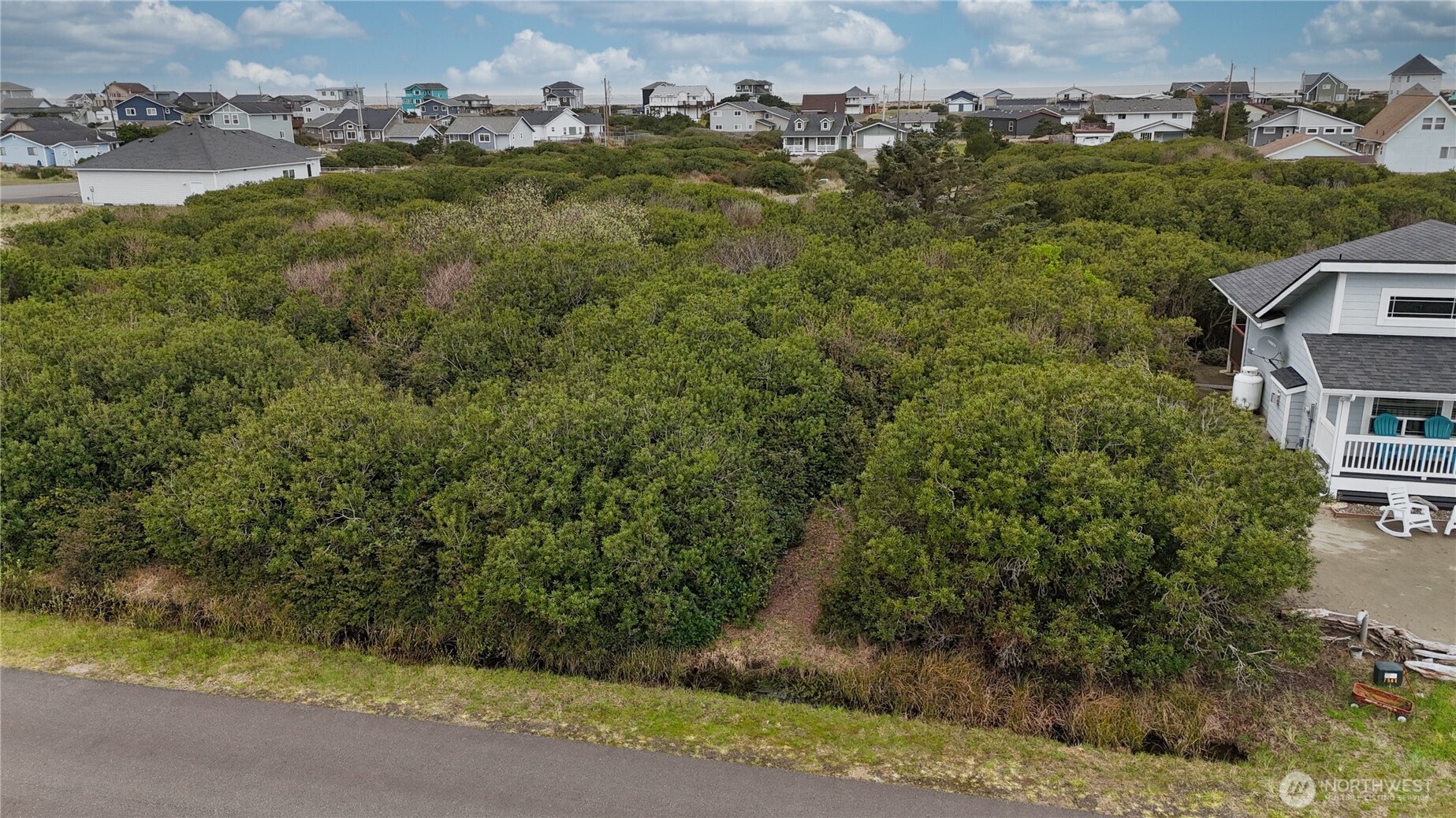 1161 Greenview Avenue SW, Ocean Shores, WA 98569