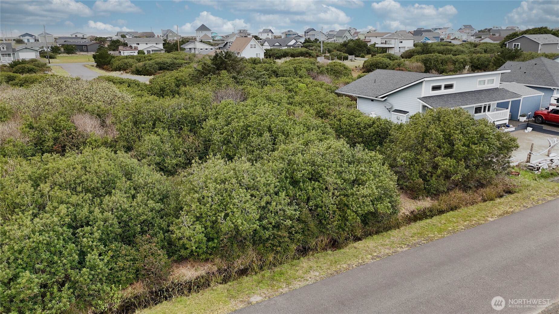 1161 Greenview Avenue SW, Ocean Shores, WA 98569