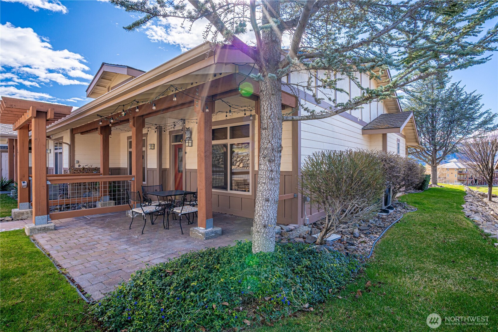 123 Red Hawk Drive , Orondo, WA 98843