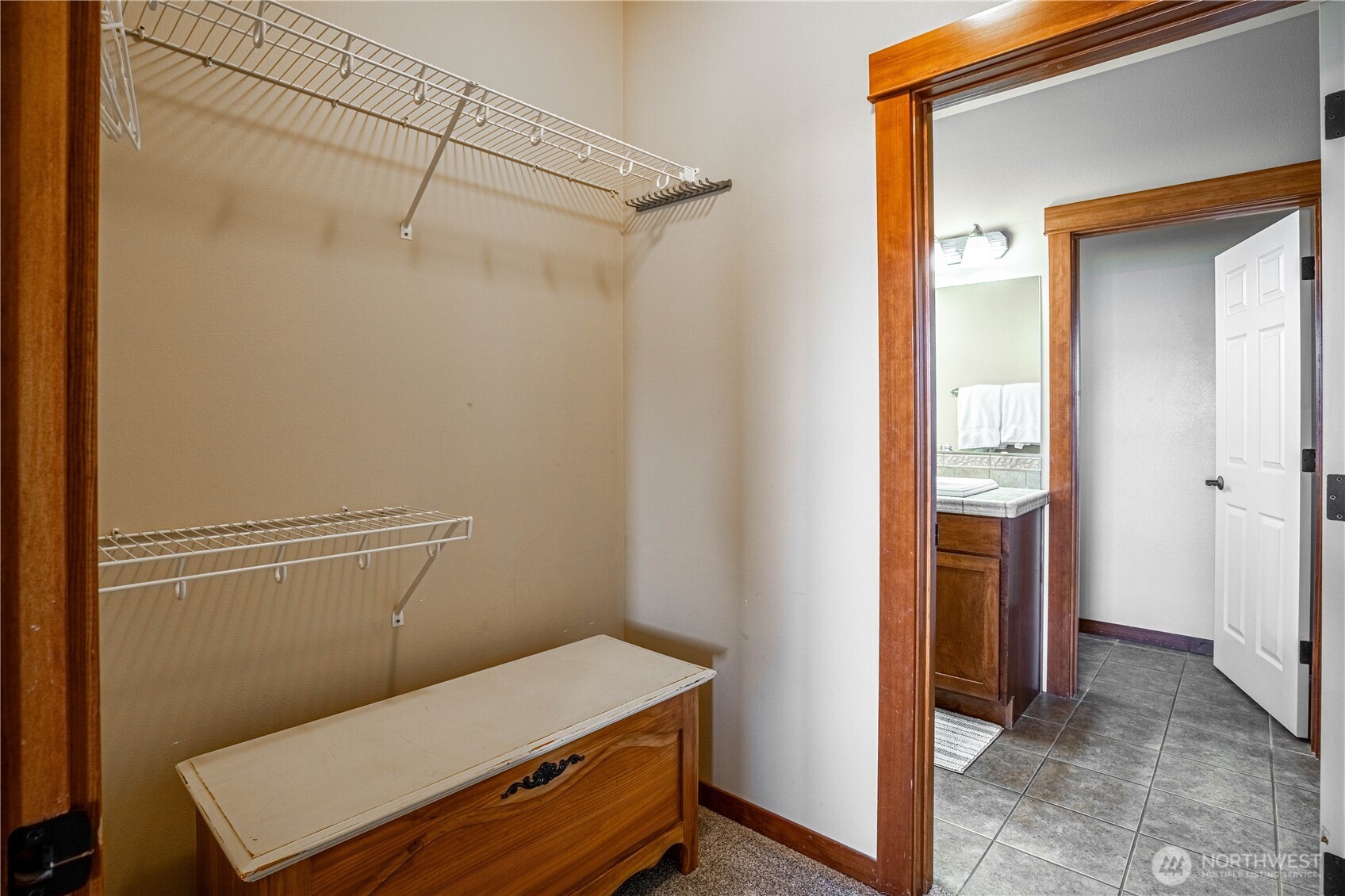 123 Red Hawk Drive , Orondo, WA 98843