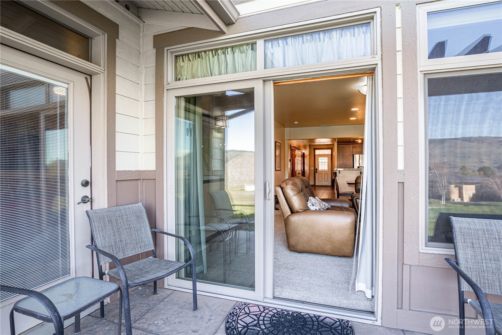123 Red Hawk Drive , Orondo, WA 98843