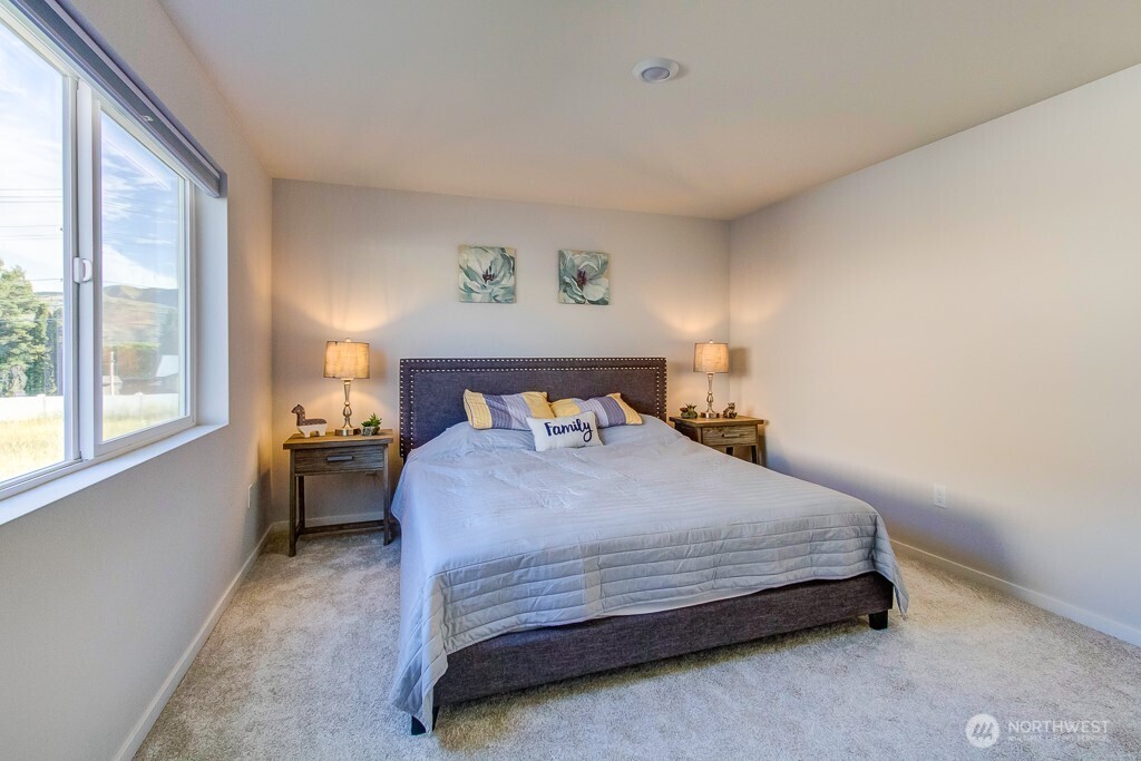 27 Jonagold Lane , Manson, WA 98831