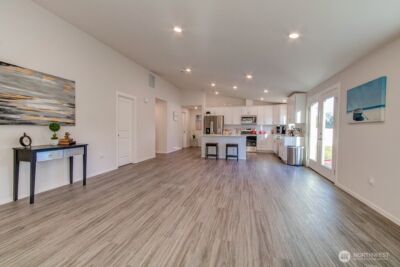 27 Jonagold Lane , Manson, WA 98831 - Photo 5