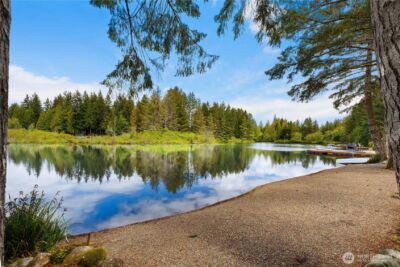 1051 E Ballantrae Drive , Shelton, WA 98584
