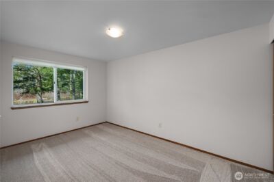 1051 E Ballantrae Drive , Shelton, WA 98584 - Photo 17