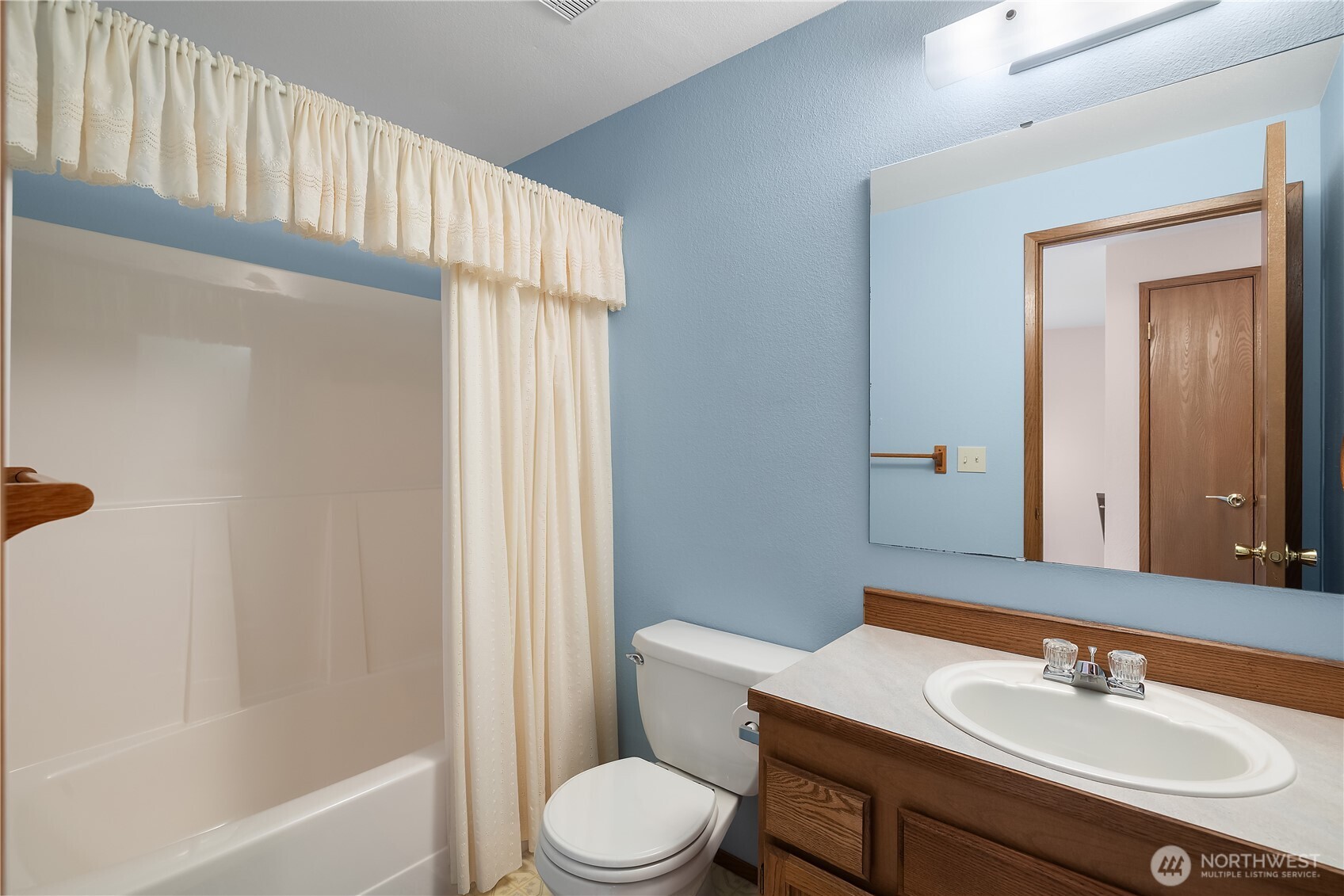 1051 E Ballantrae Drive , Shelton, WA 98584