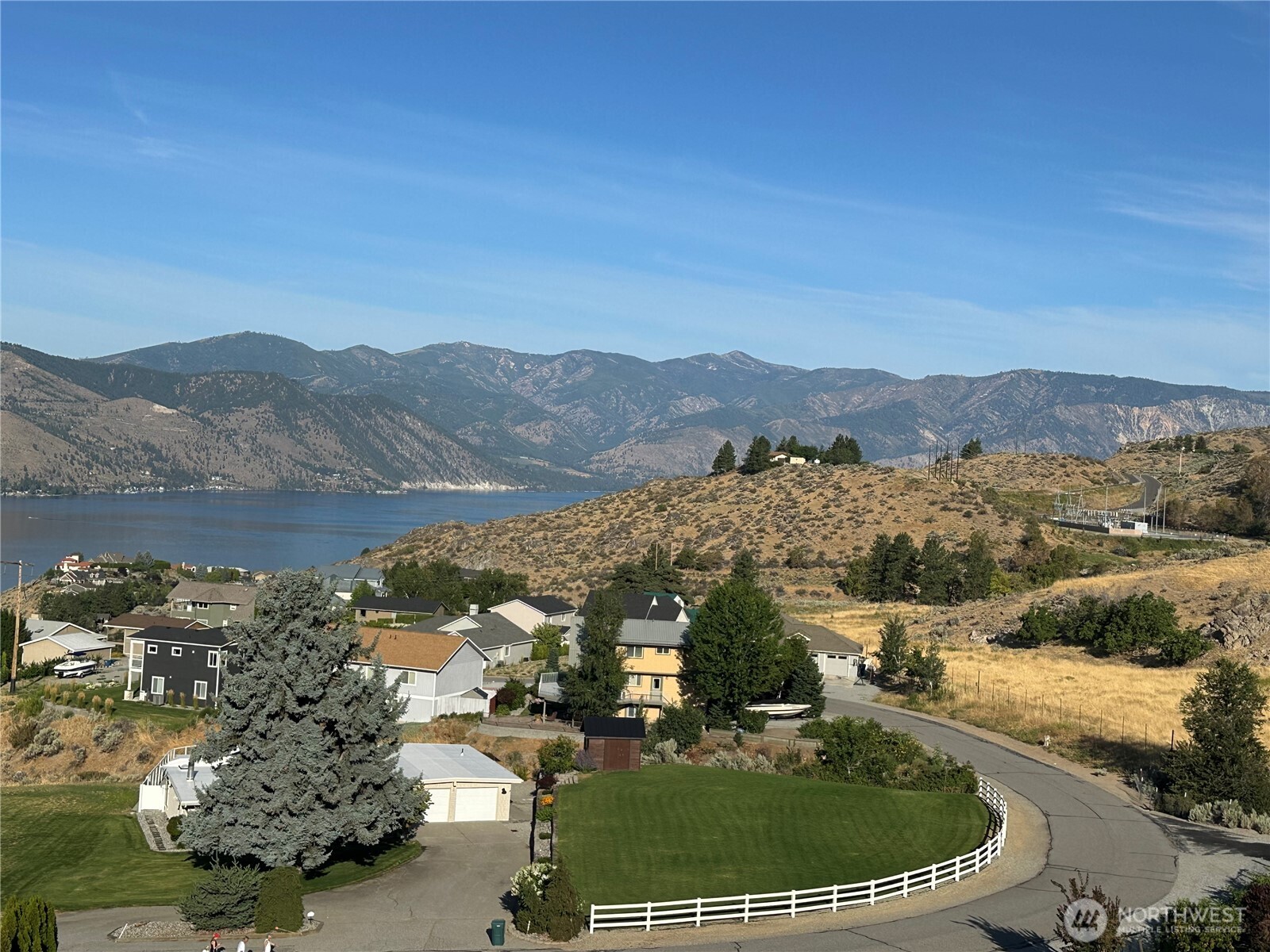 211 Pinnacle Place , Chelan, WA 98816