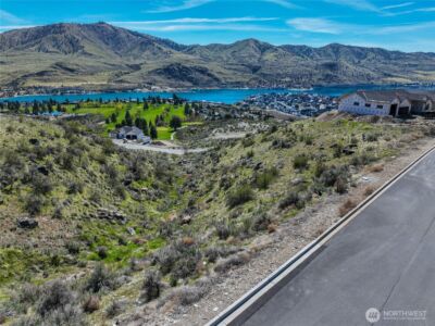 905 & 909 Long Drive , Chelan, WA 98816 - Photo 14