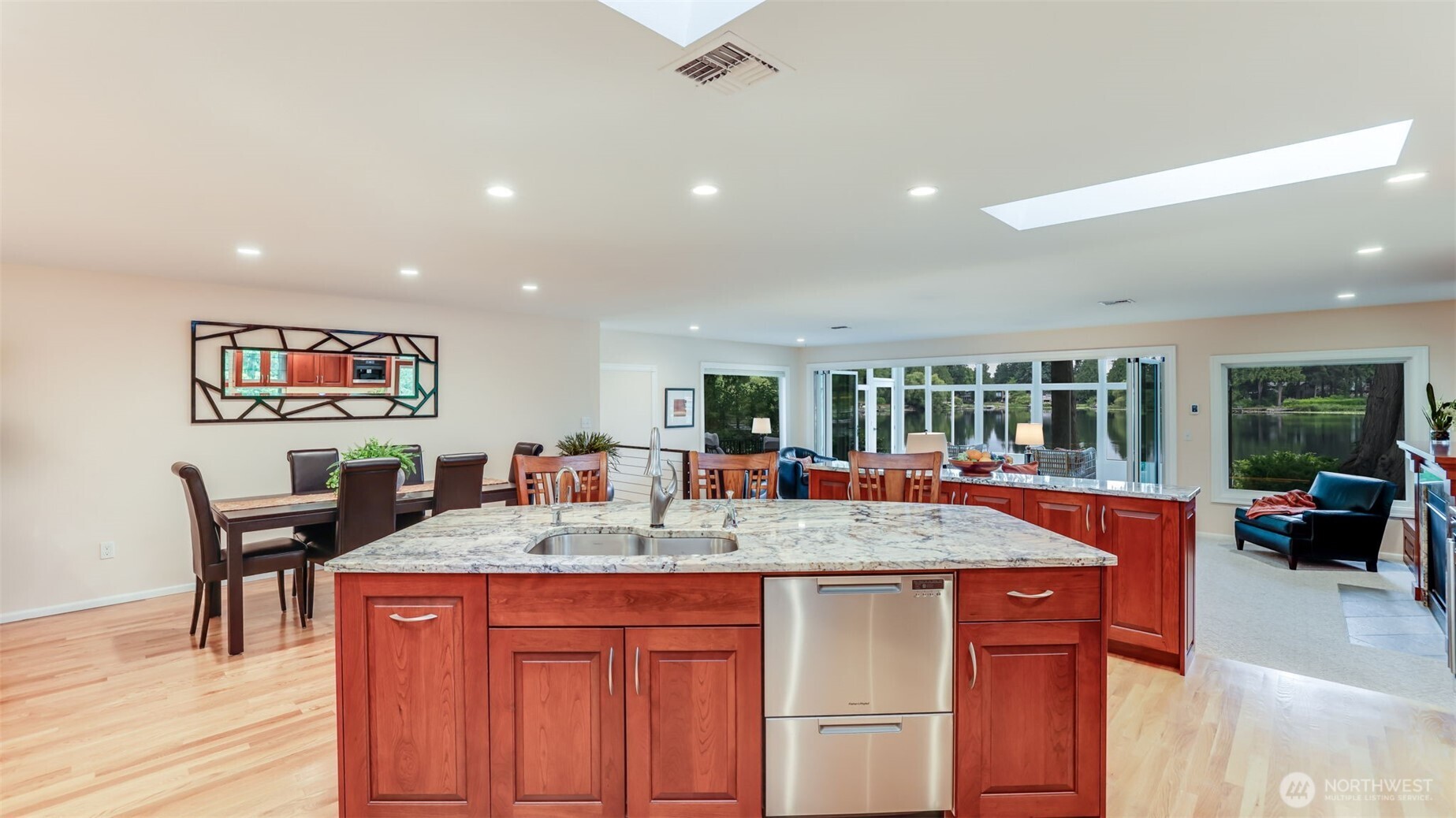 2171 N 122nd Place , Seattle, WA 98133