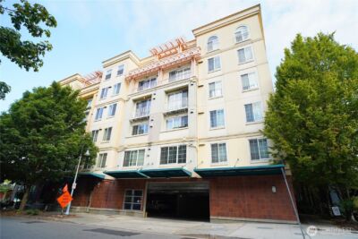 11004 NE 11th Street #301, Bellevue, WA 98004 - Photo 14