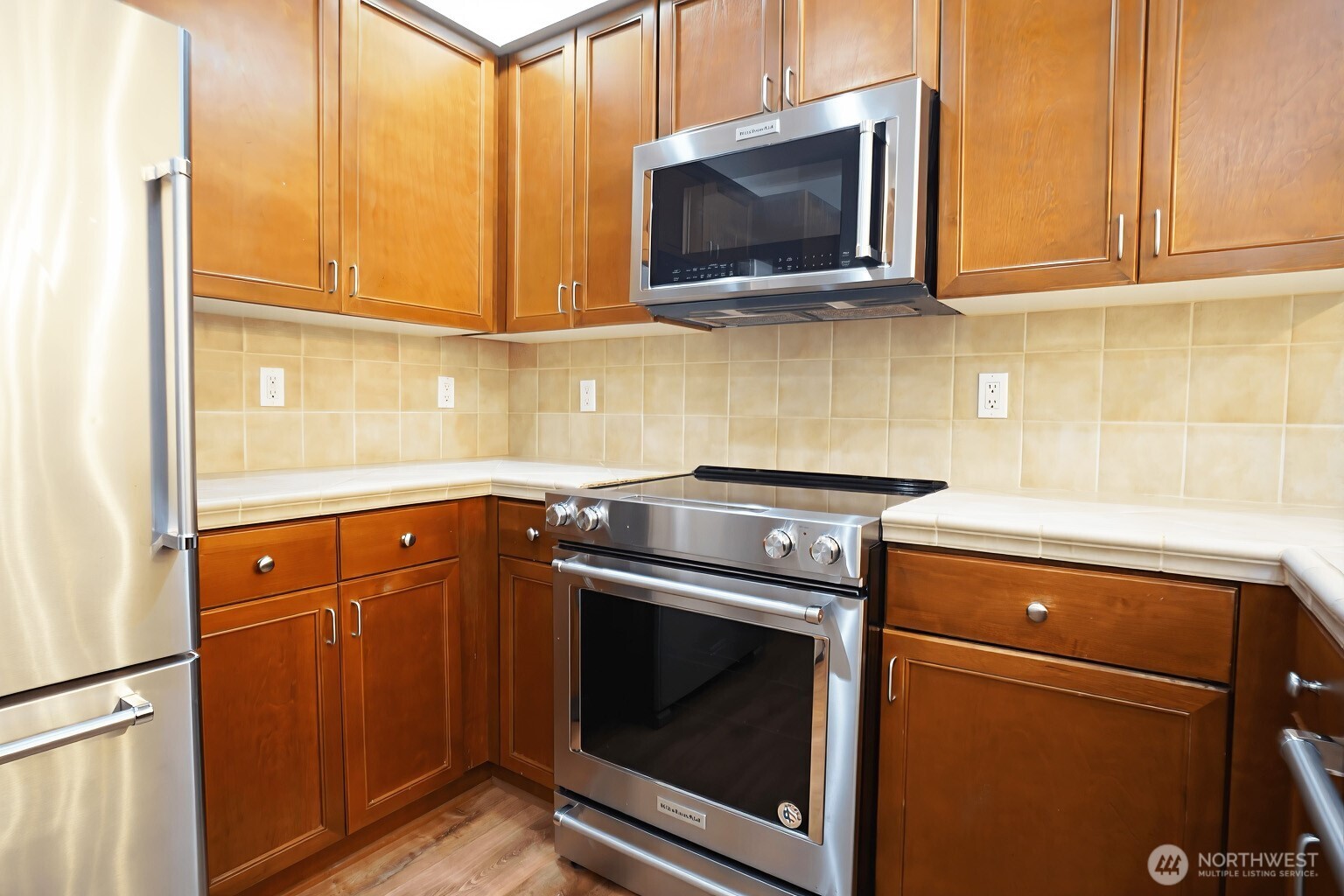 11004 NE 11th Street #301, Bellevue, WA 98004