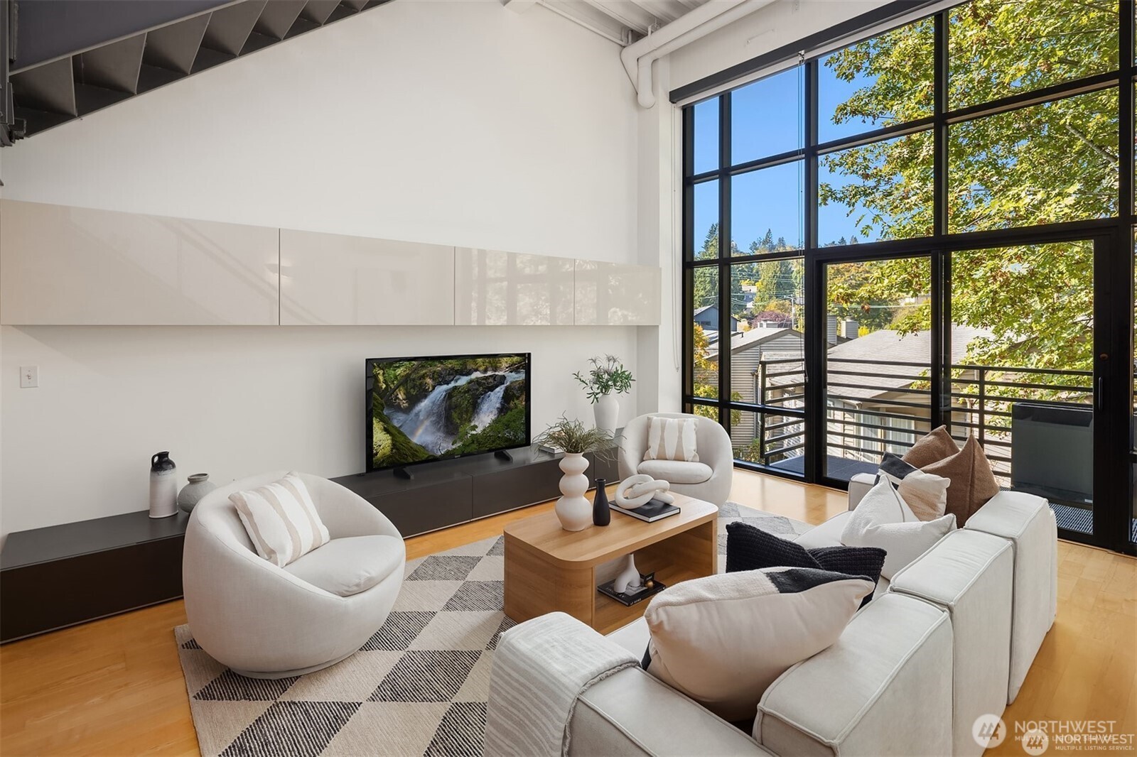 2914 E Madison Street #302, Seattle, WA 98112