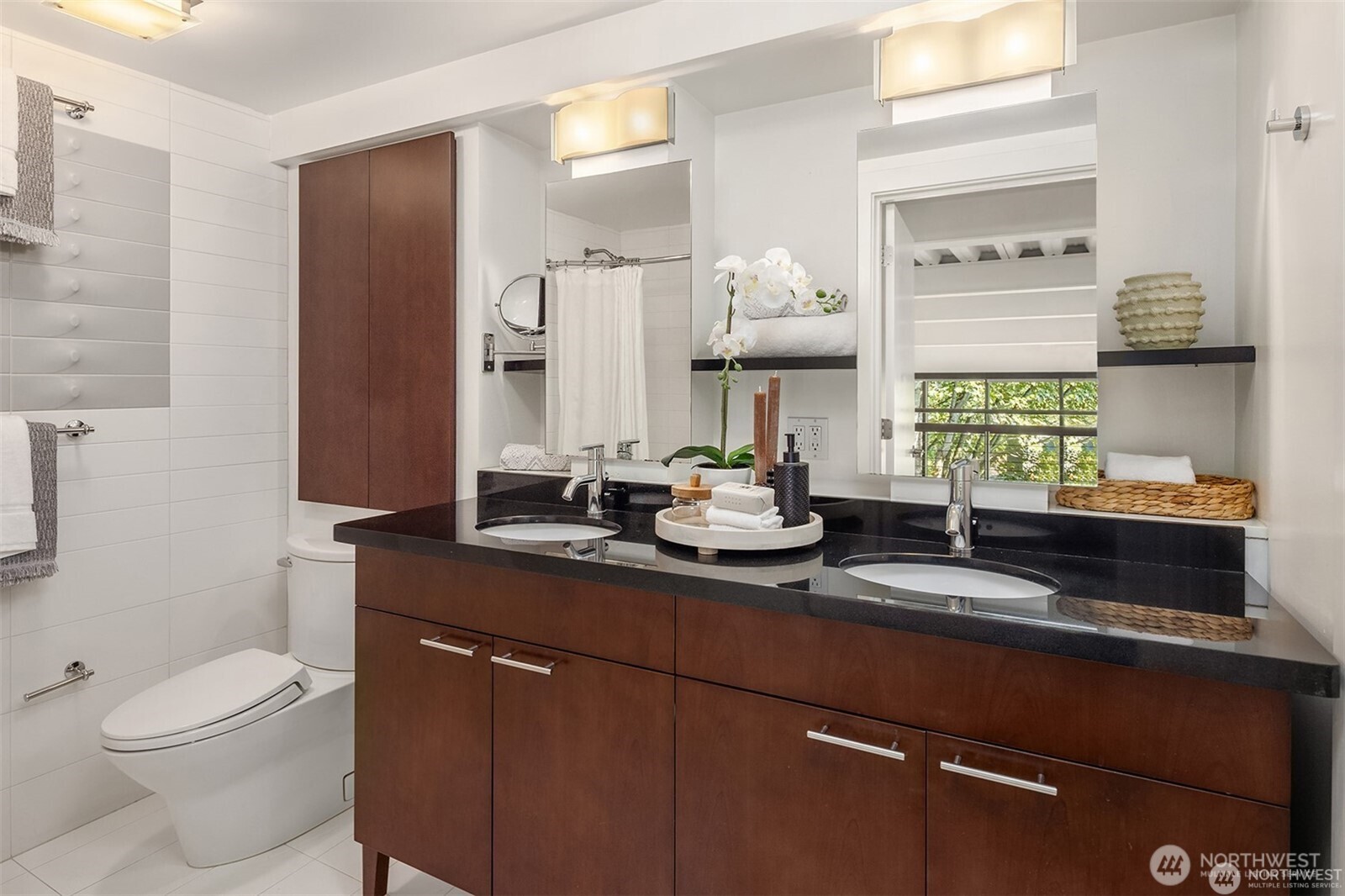 2914 E Madison Street #302, Seattle, WA 98112