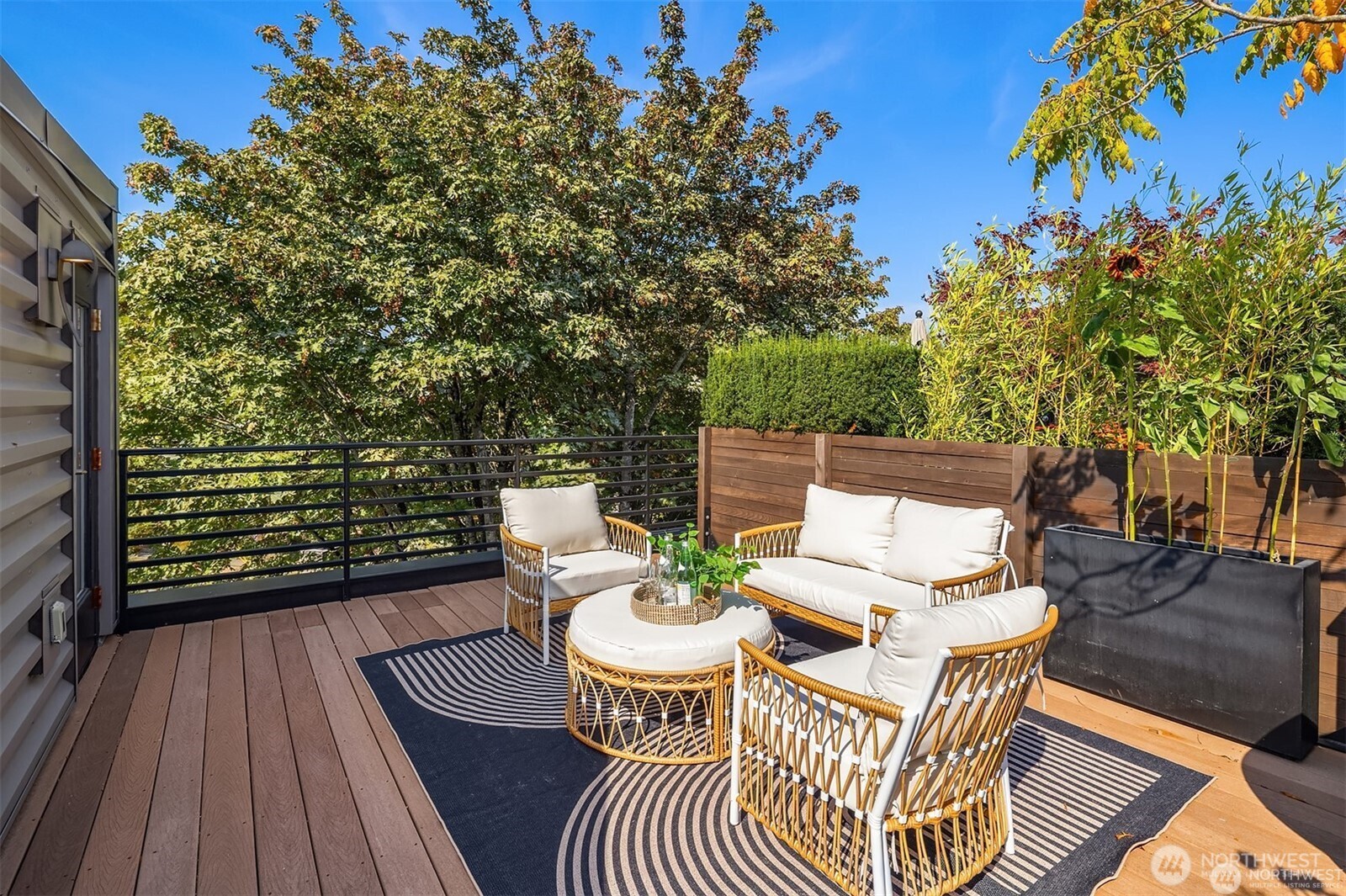 2914 E Madison Street #302, Seattle, WA 98112