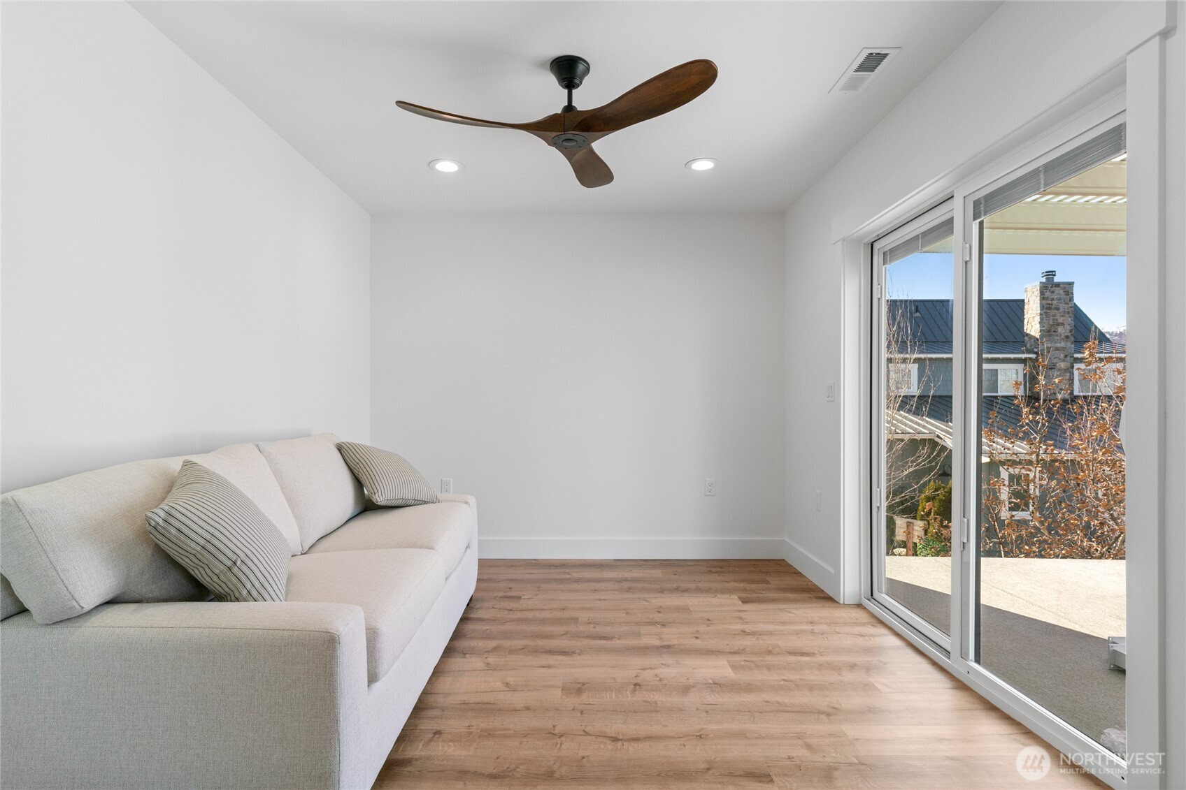 33 Hard Cider Drive , Oroville, WA 98844