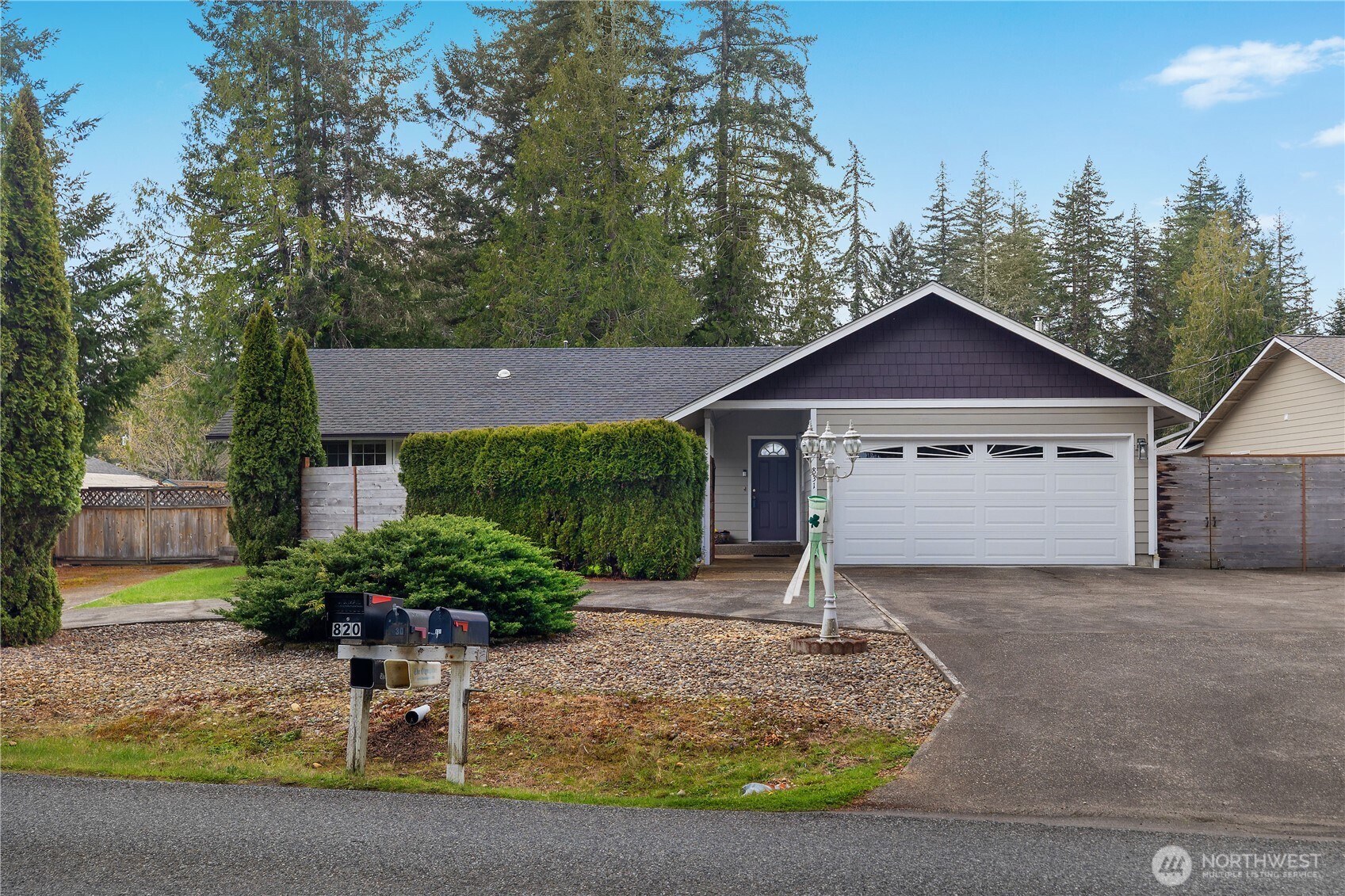 831 E Saint Andrews Drive , Shelton, WA 98584