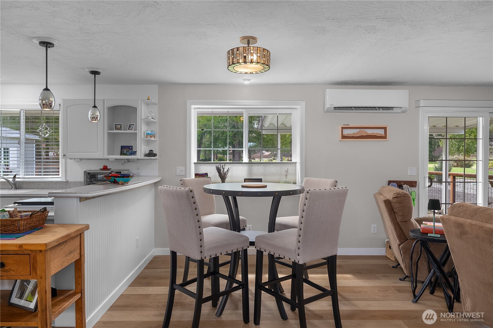 831 E Saint Andrews Drive , Shelton, WA 98584