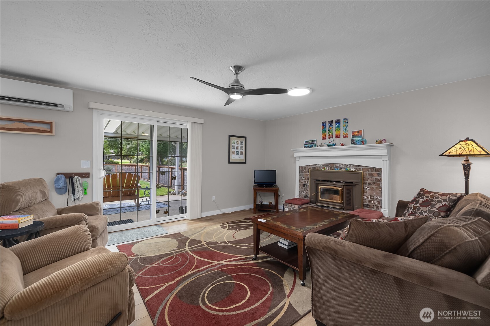 831 E Saint Andrews Drive , Shelton, WA 98584