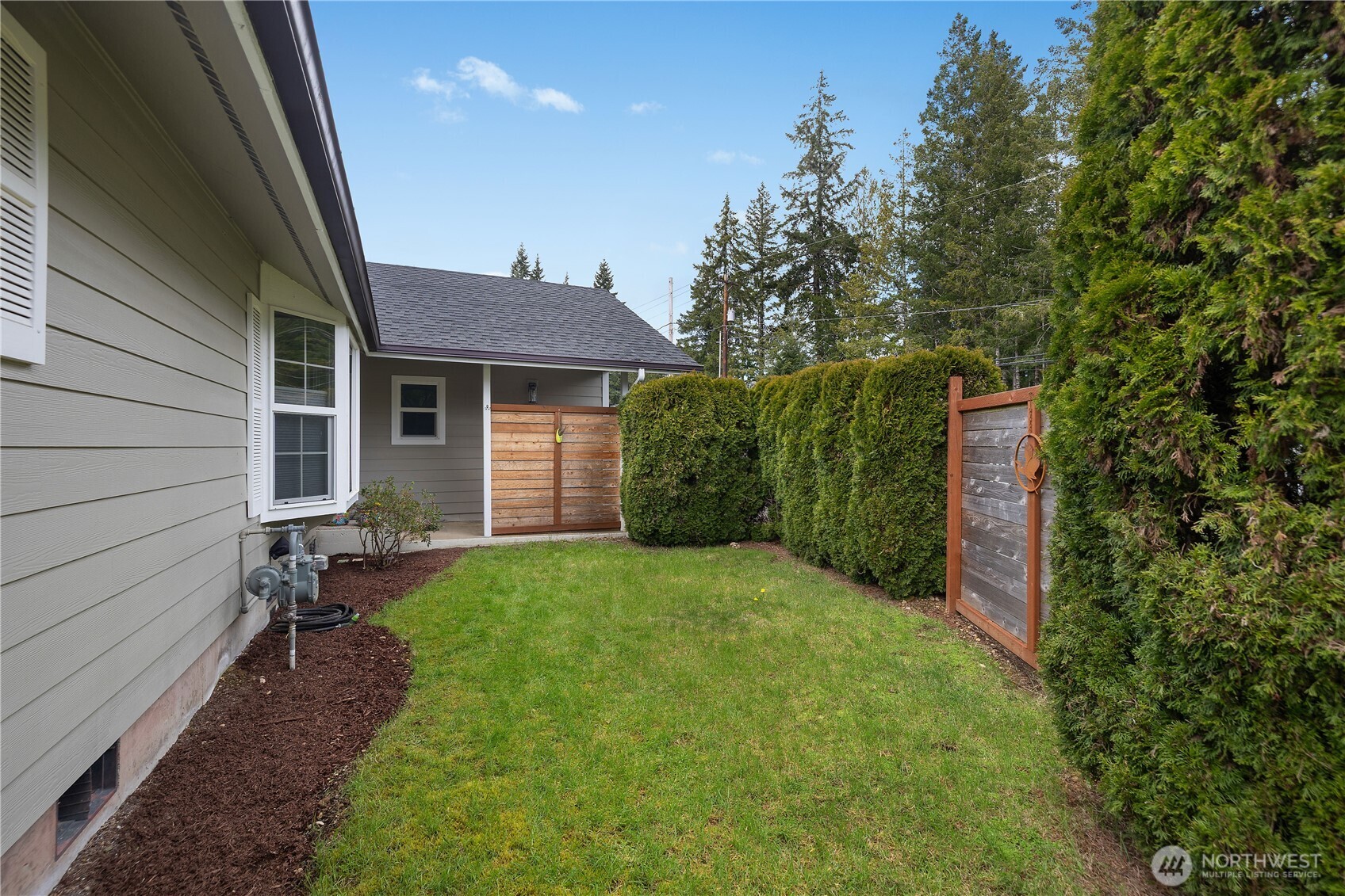 831 E Saint Andrews Drive , Shelton, WA 98584