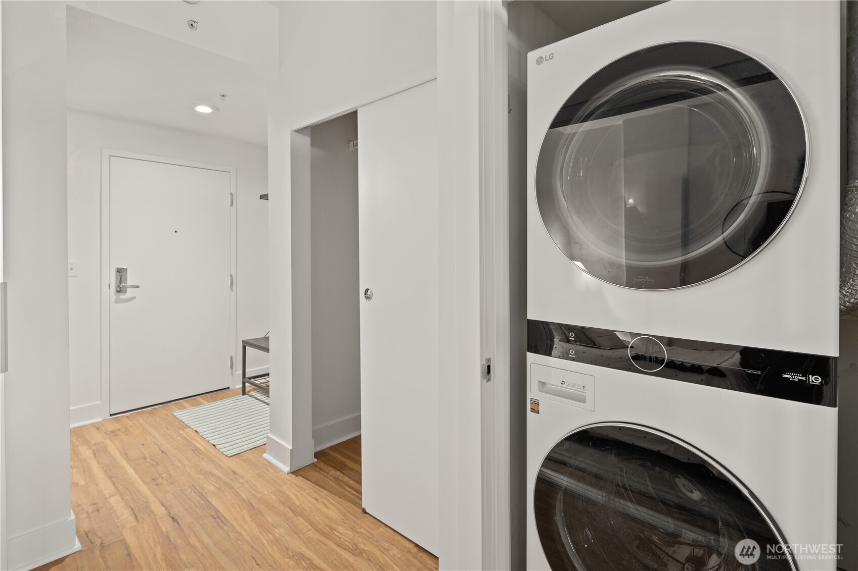 2911 2nd Avenue #1112, Seattle, WA 98121