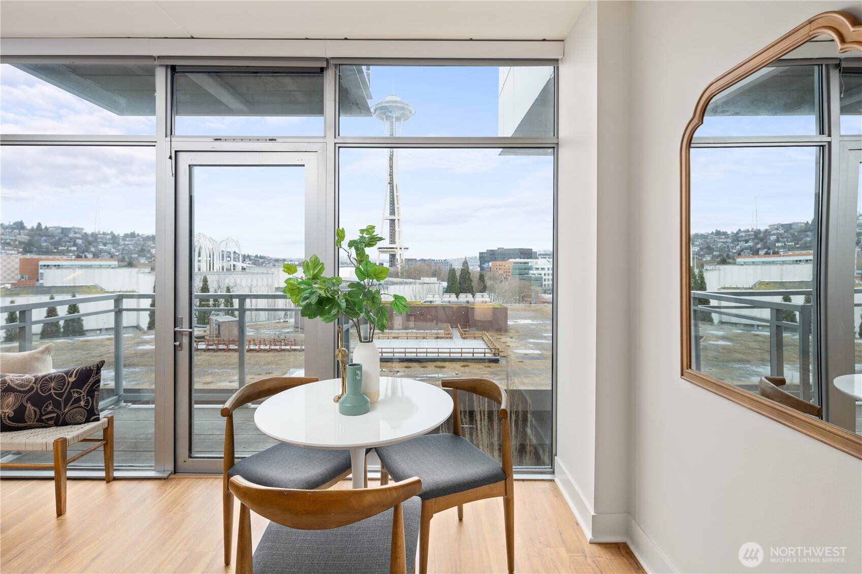 2911 2nd Avenue #1112, Seattle, WA 98121