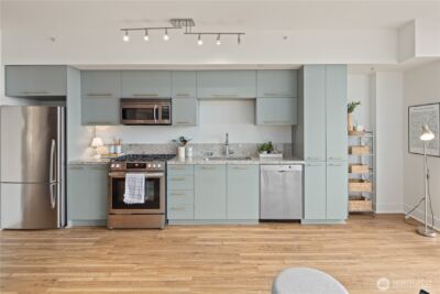 2911 2nd Avenue #1112, Seattle, WA 98121 - Photo 9