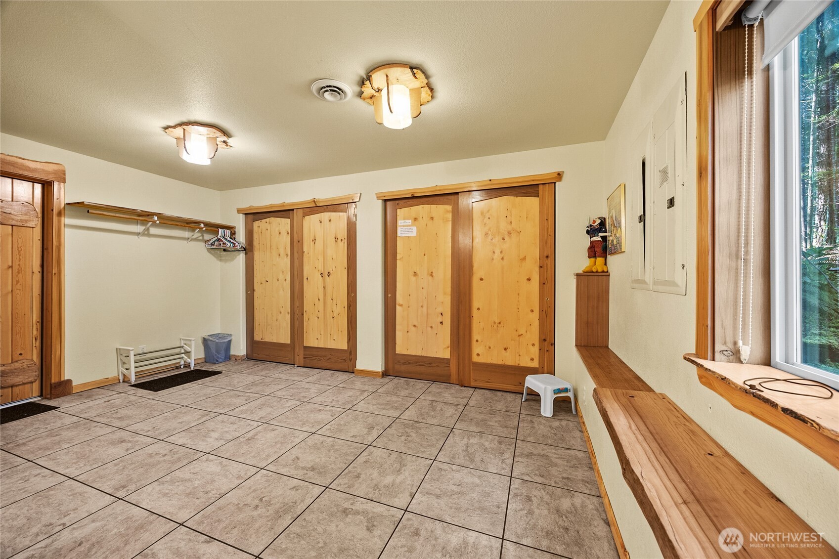 106 Timber Trail , Packwood, WA 98361