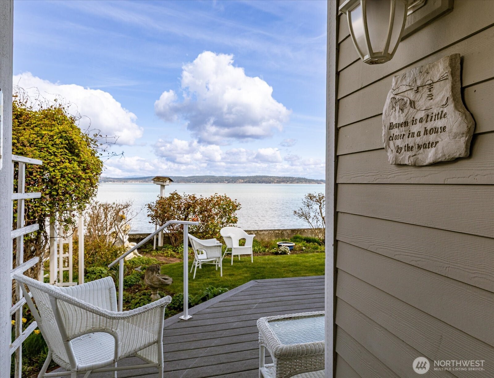 817 Shorecrest Drive , Oak Harbor, WA 98277