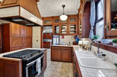 615 N Pearl Street , Centralia, WA 98531 - Photo 13