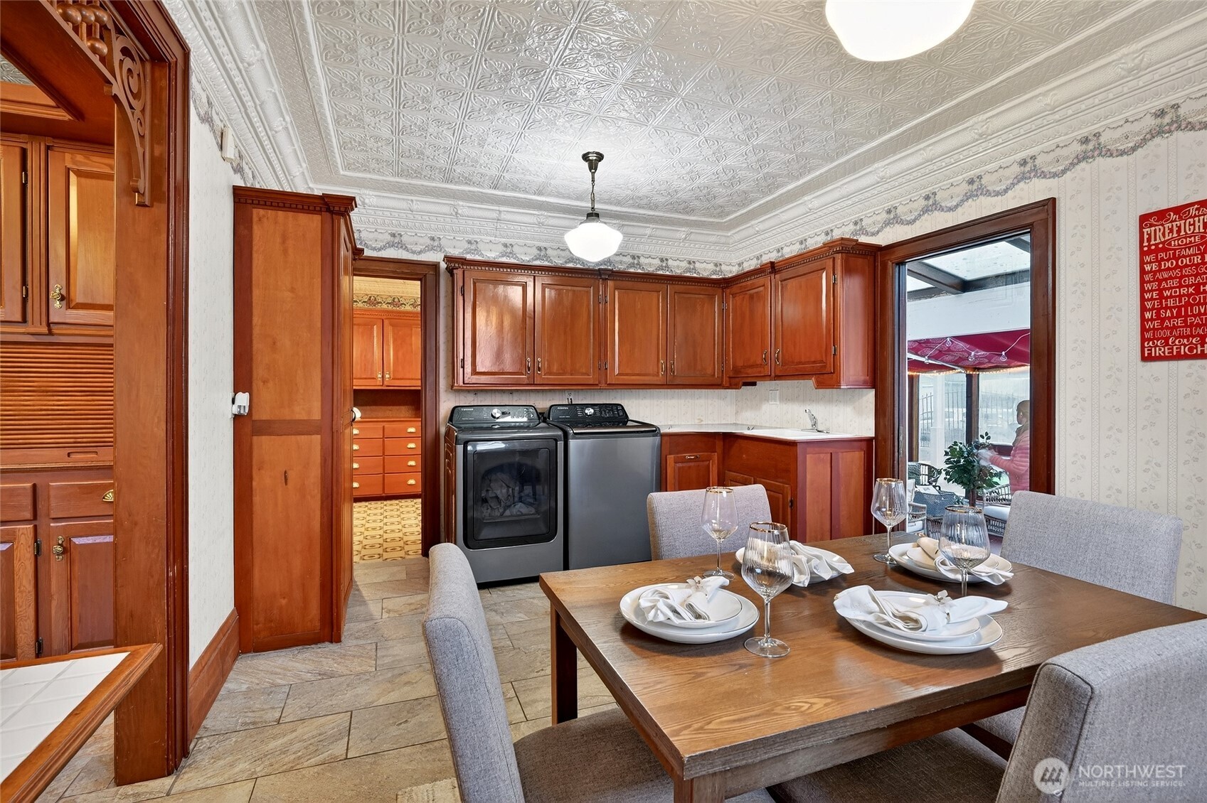 615 N Pearl Street , Centralia, WA 98531