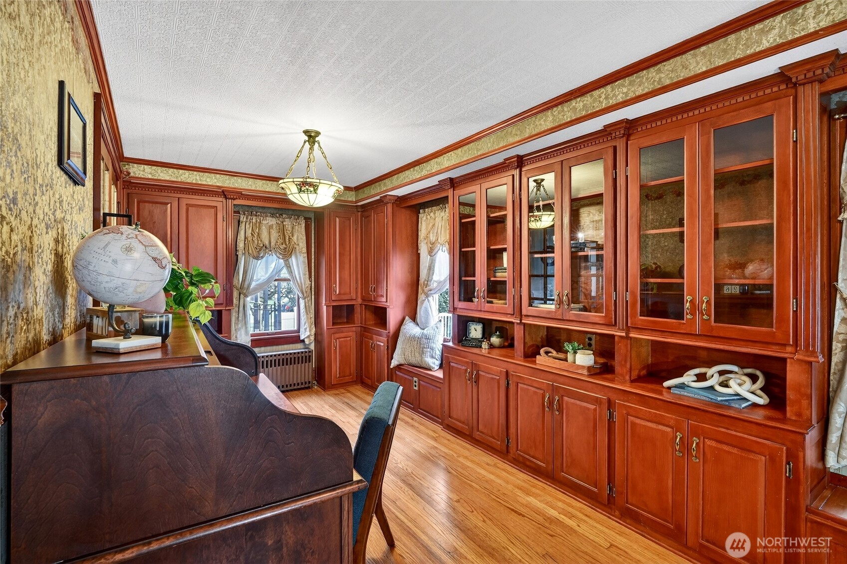 615 N Pearl Street , Centralia, WA 98531