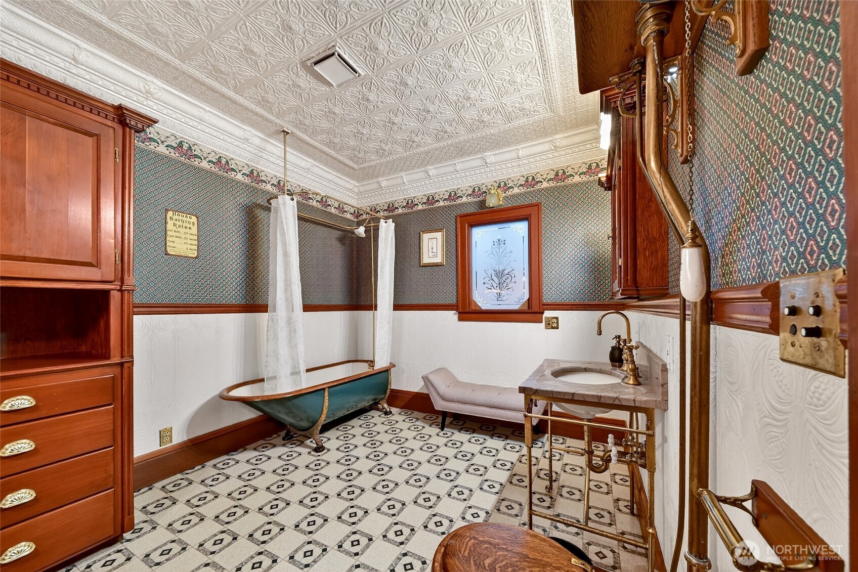 615 N Pearl Street , Centralia, WA 98531