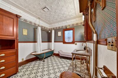 615 N Pearl Street , Centralia, WA 98531 - Photo 20