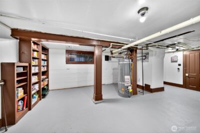 615 N Pearl Street , Centralia, WA 98531 - Photo 32