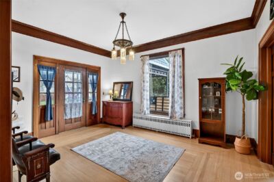 615 N Pearl Street , Centralia, WA 98531 - Photo 6