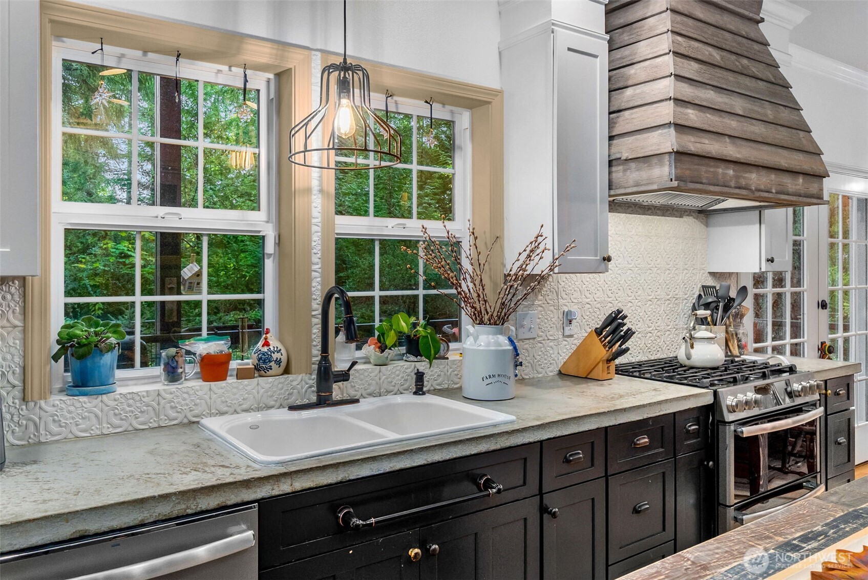 1130 E Sunset Hill Road , Shelton, WA 98584-7017