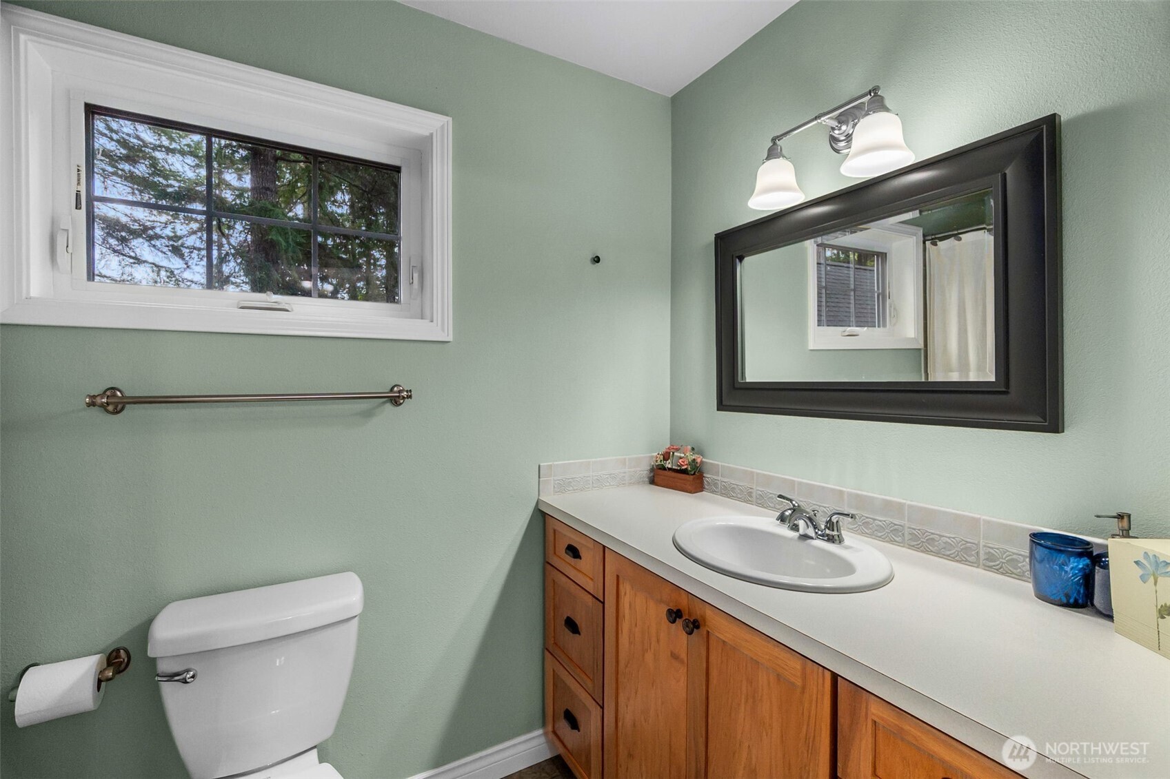 1130 E Sunset Hill Road , Shelton, WA 98584-7017