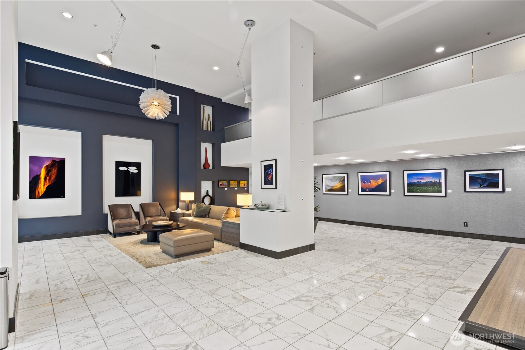 2911 2nd Avenue #810, Seattle, WA 98121