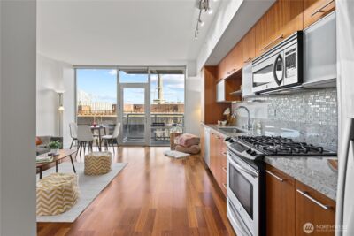 2911 2nd Avenue #810, Seattle, WA 98121 - Photo 3