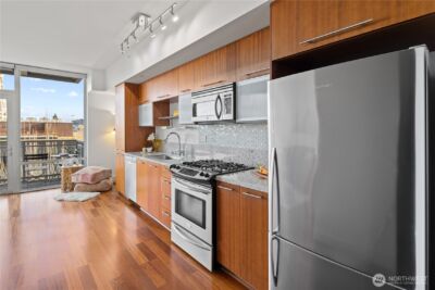 2911 2nd Avenue #810, Seattle, WA 98121 - Photo 4