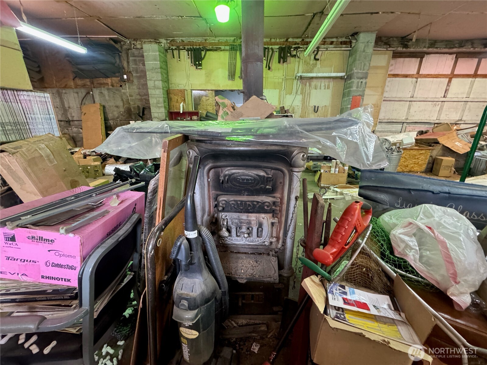 310 Center Street , Grand Coulee, WA 99133