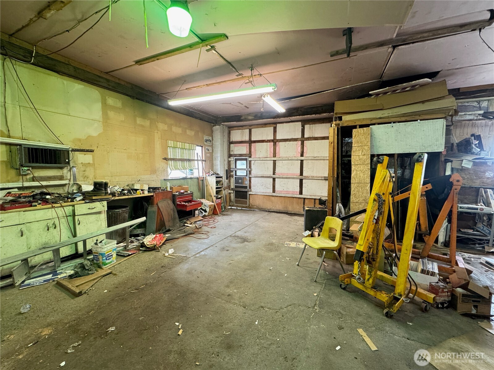 310 Center Street , Grand Coulee, WA 99133