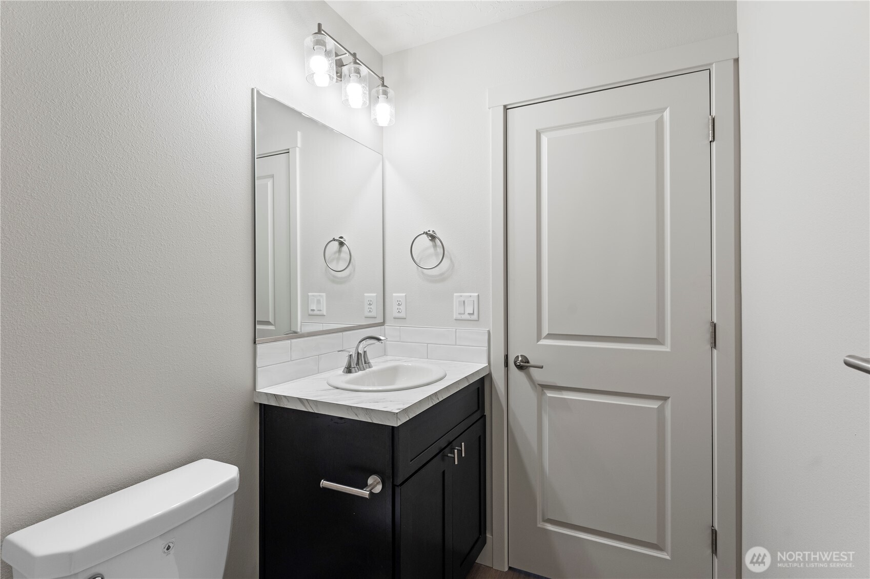 202 N Sandy Loop , Moses Lake, WA 98837