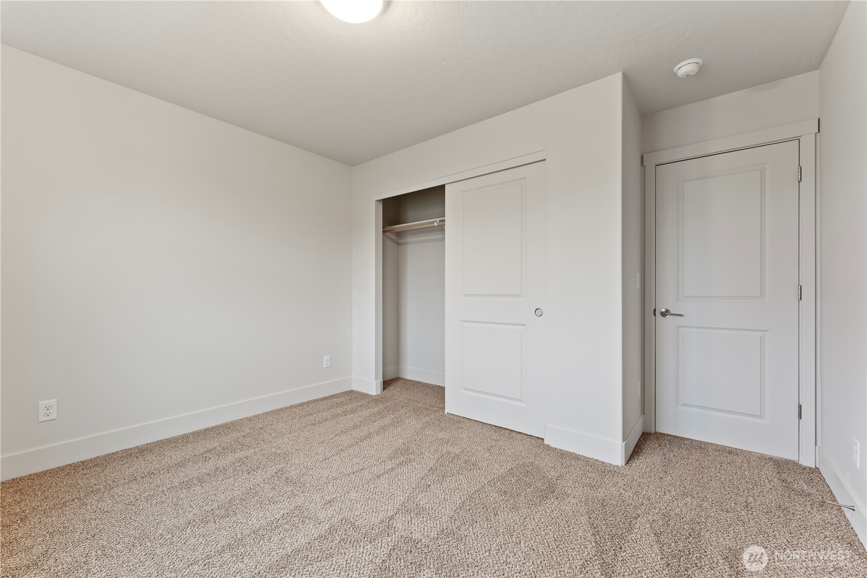 202 N Sandy Loop , Moses Lake, WA 98837
