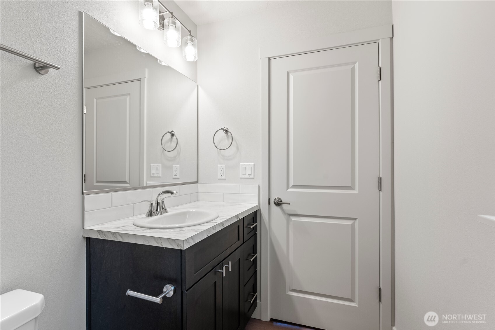 202 N Sandy Loop , Moses Lake, WA 98837