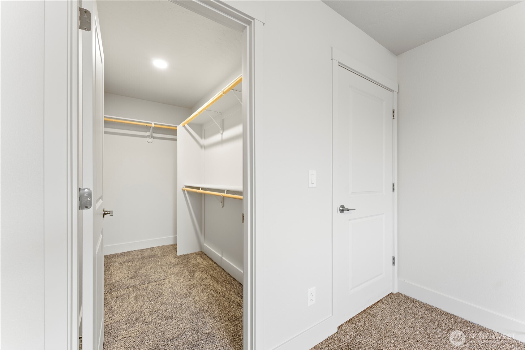 202 N Sandy Loop , Moses Lake, WA 98837