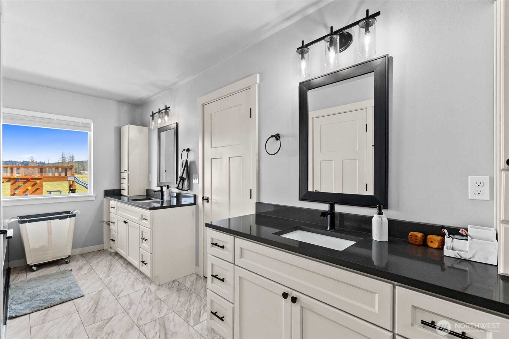 136 Faun Rae Lane , Chehalis, WA 98532