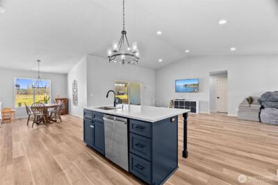 136 Faun Rae Lane , Chehalis, WA 98532 - Photo 6