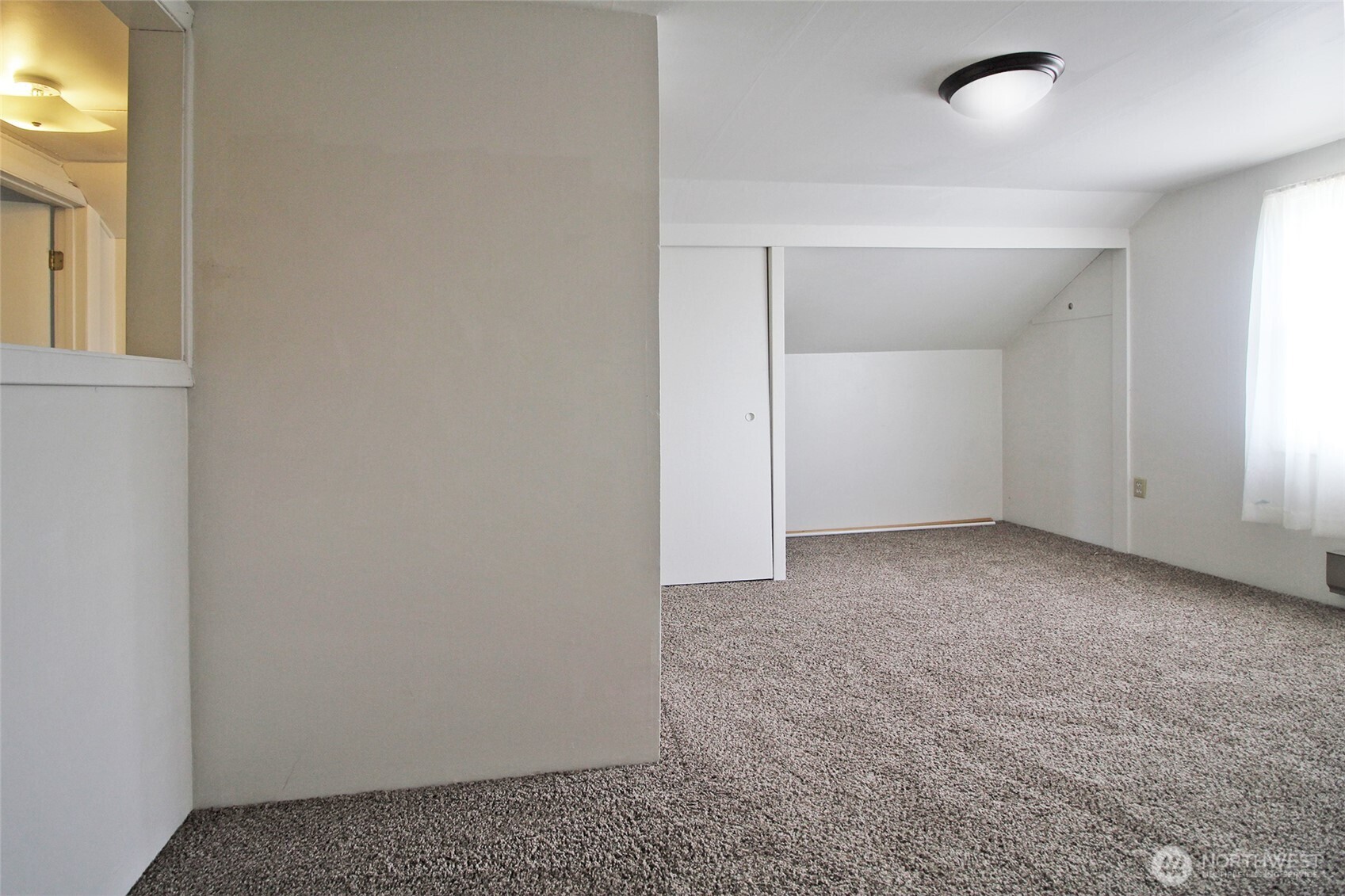 3119 Bridgeport Way W, University Place, WA 98466